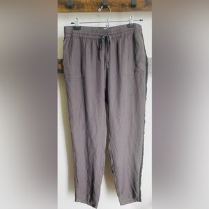 Joie Silk Crepe Nairi Pant in Steel/Caviar Size L